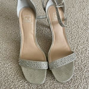 PROM / Formal strap heels Champagne size 7